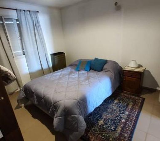 Departamento en pleno Centro de Catriel.