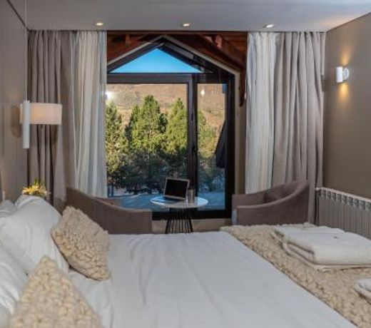 Amerian Gran Alumine Hotel