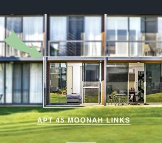 Moonah Links Apartment 45 Lovely 1 bedroom holiday home with heated pool