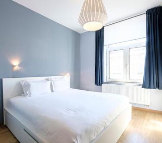 Charmant Appartement 1 chambre avec balcon proximité Cinquantenaire