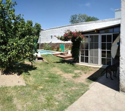 Cuyen Hostel