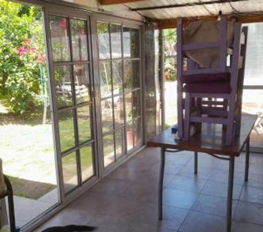 Cuyen Hostel