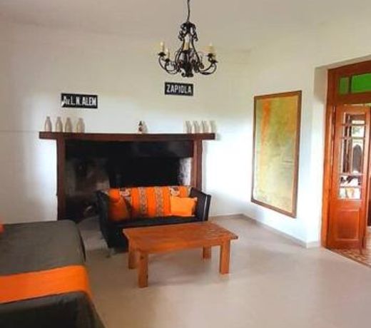 Casa de campo en Zapiola , Lobos, Buenos Aires.