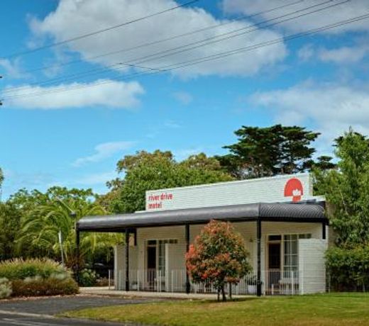 River Drive Motel