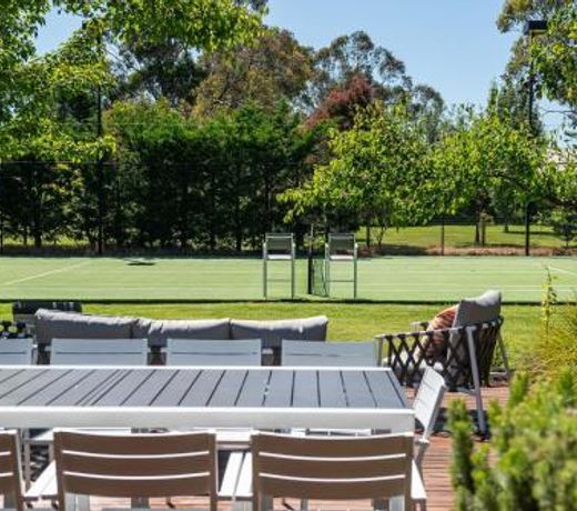 Somerville Country Escape with Tennis Court