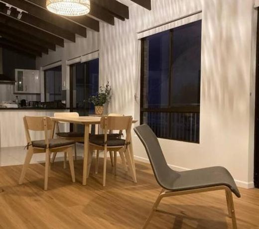 Beachfront entire house: freshly renovated
