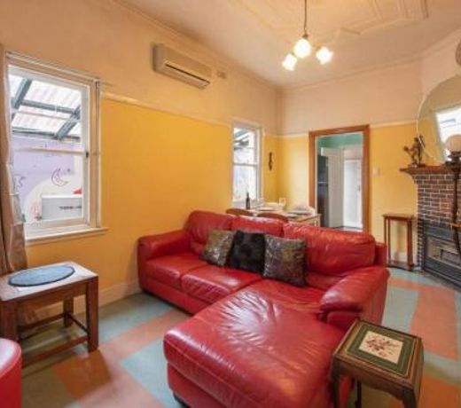 3 Bedroom Unit in the Heart of Beautiful Northcote