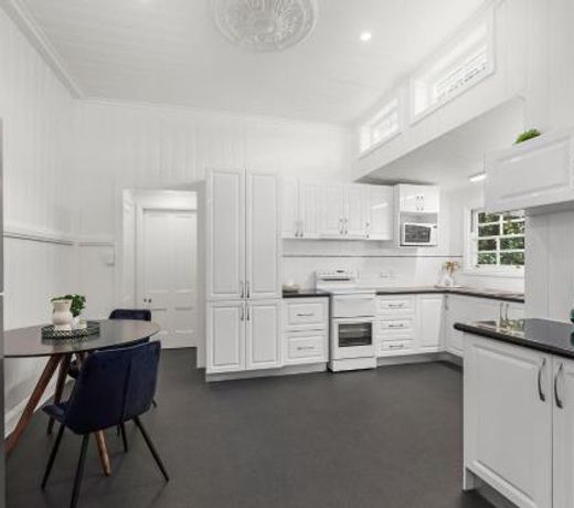 Urban Getaway Queenslander