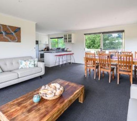Pleiades Venus Bay pet friendly