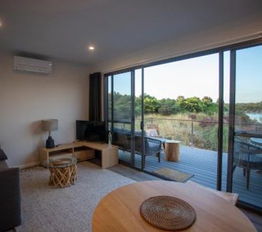 The WABi Cabin - Perfect Couples Retreat