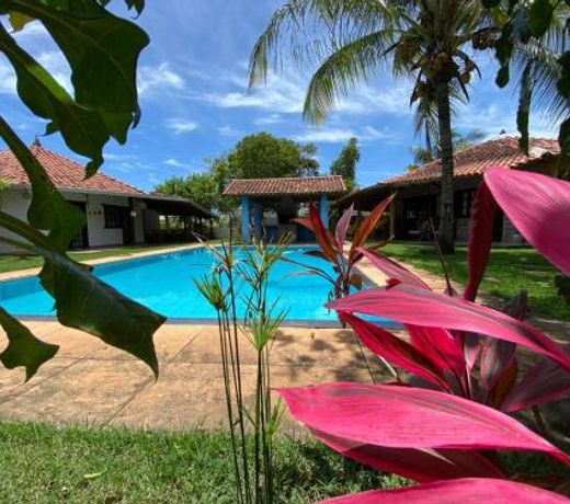 Chale com Piscina em Guaratiba- Prado