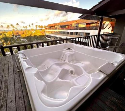 Flat Duplex de luxo em Muro Alto Com Jacuzzi Privativa