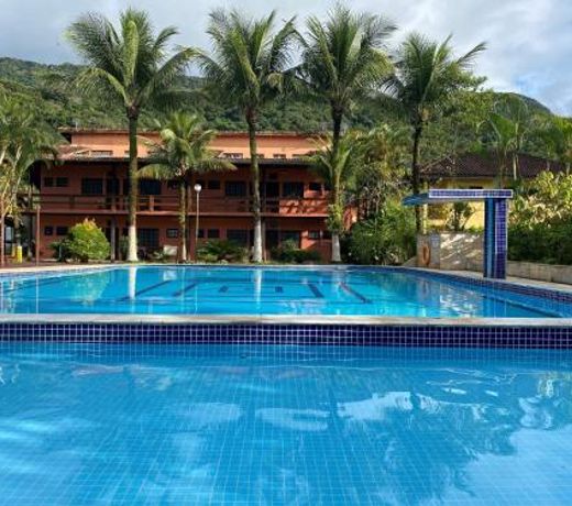 Linda casa em condomÃ­nio Sun House Maresias com piscina - 50 m da praia