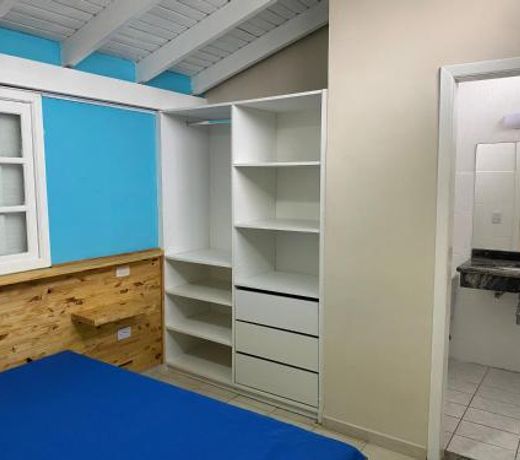 Linda casa em condomÃ­nio Sun House Maresias com piscina - 50 m da praia