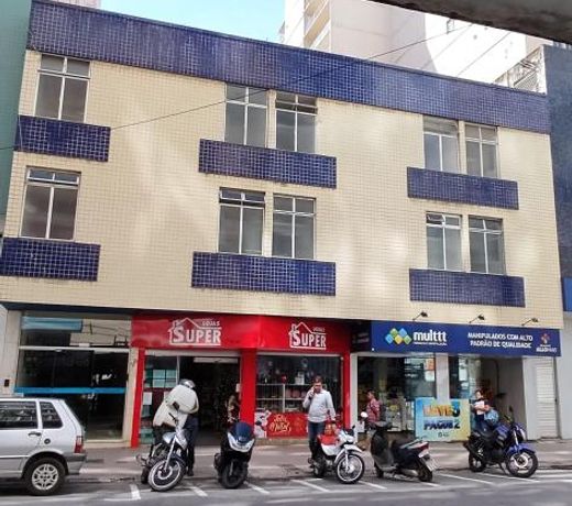 Quitinete no Centro a Poucos Passos da Praia
