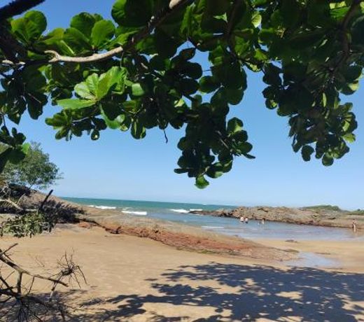 Apartamento vista para o mar, com suÃ­te, elevadores e garagem
