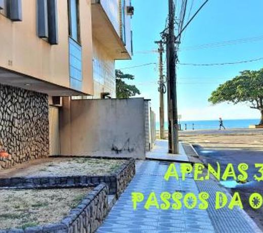 Cobertura a 30 passos da Praia do Morro