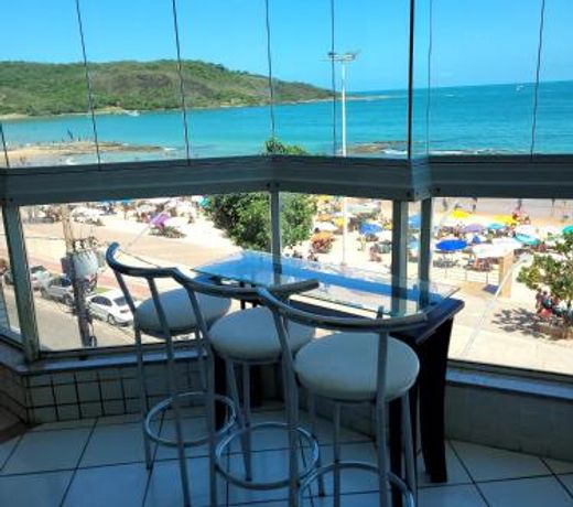 4 suites Frente Mar com ar condicionado Churrasqueira 2 vagas Wi-fi 180 mts2
