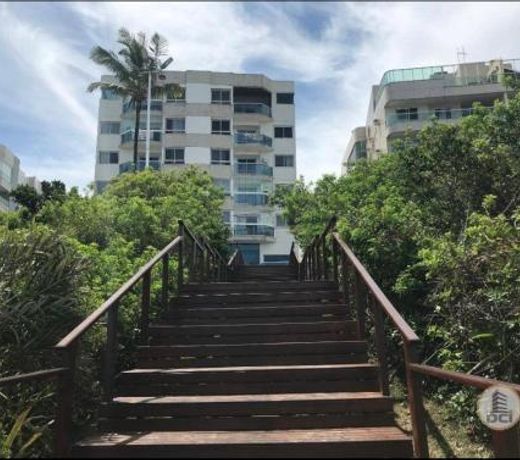 Apartamento peracanga com vista para o mar