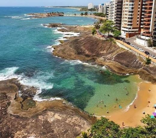 Apt centro 50 m mar, wi-fi, completo, local top
