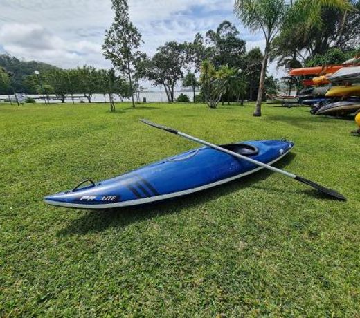Completo apartamento em Resort na beira da lagoa