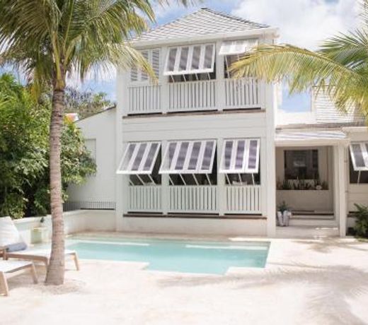 Conch Shell Harbour Island home