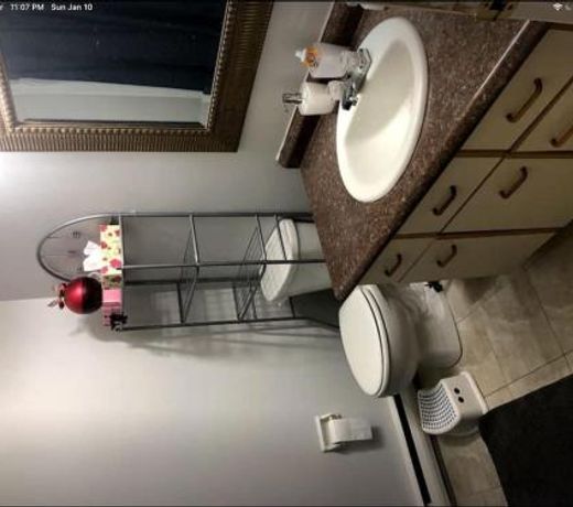 Perfect location walking distance to everywhere