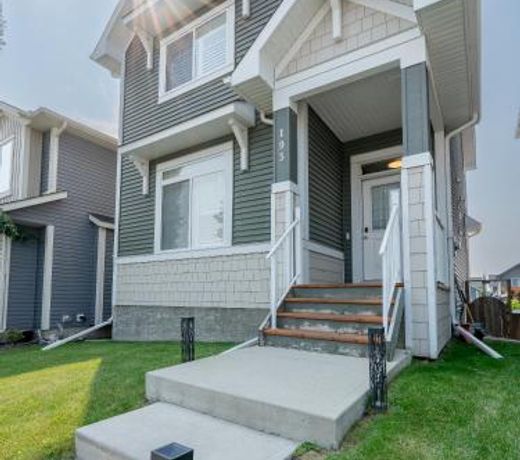 Modern 3 Bedroom Home & Office & Media Room