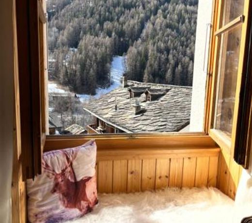 Heida, studio ensoleille au village avec magnifique vue sur la Dent-Blanche
