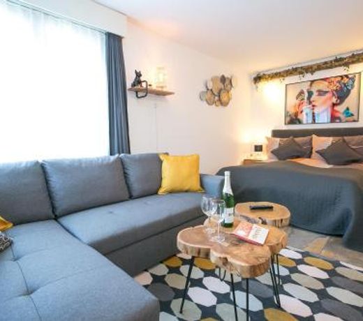 Spirit Apartments - Studio 1 und 2 - Küche - Parkplatz
