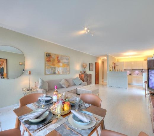 Emotion Lake View - Happy Rentals