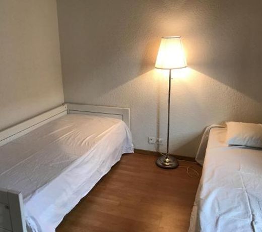 Simple flat in the centre of Burgdorf - 72 m2 with private parking
