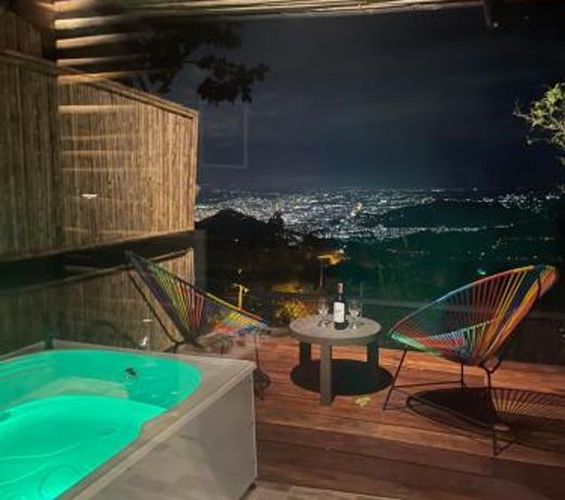 Romero Glamping y CabaÃ±as