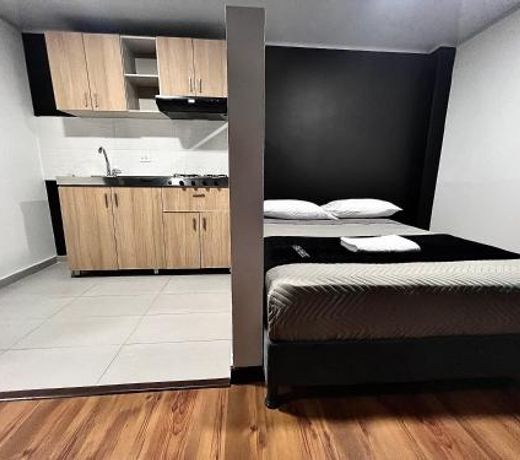 ORANGE CITY HOTEL