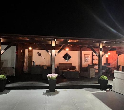 'I Folia' Village house with roof garden and terrace