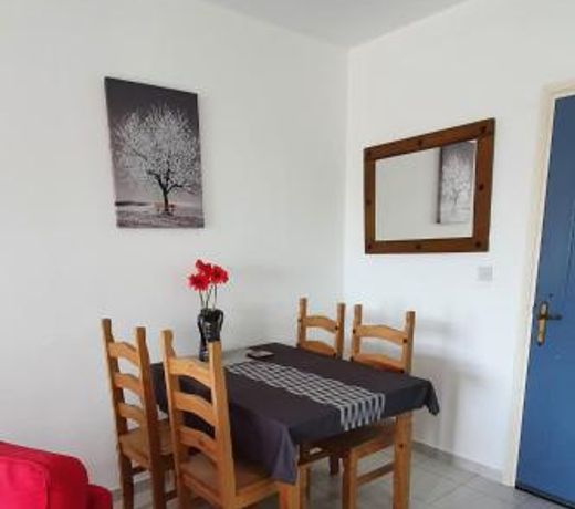 Lovely 1 bedroom apartment in Peyia Hills complex