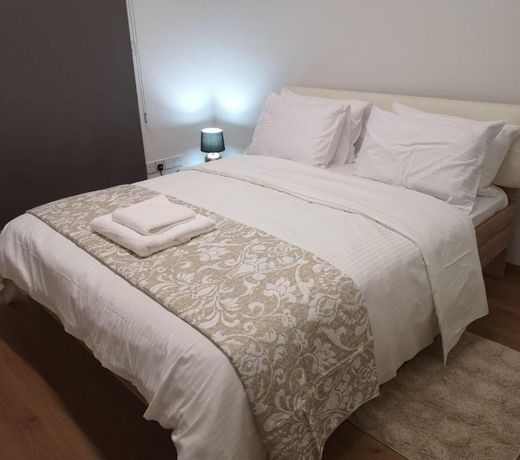 KALIDONIA RESIDENCE Suite Nicosia , Spacious 2 BR suite with office