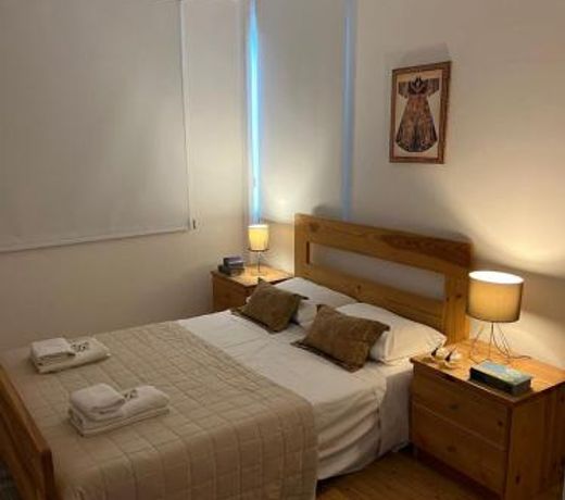 Demetra D7 - Central Suites Perikleous 53