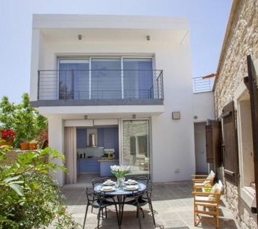 Mesogi Cottage