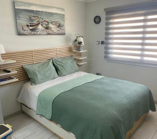 Nissi Breeze