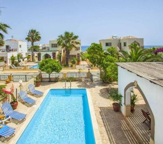 Villa Euphoria