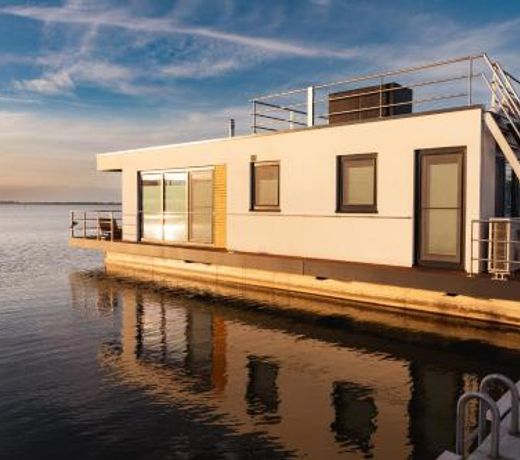 Hausboot Kustennebel