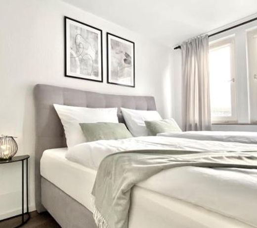*City-Apartment-mit Netflix*