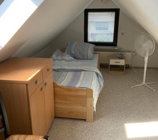 Ferien/ Monteurzimmer mit gemeinsam Wozi, Ku, Bad, WLAN