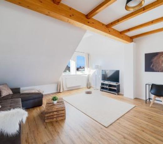 Stylisches Penthouse zentral Balkon 75m2 NFLX