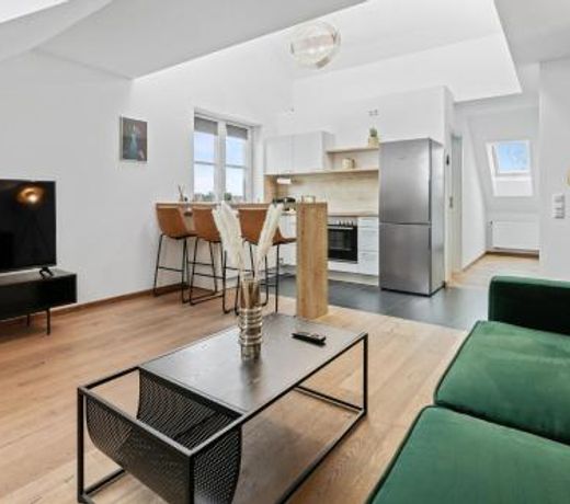 Casa Industrial: Design, Nespresso, FlughafennÃ¤he