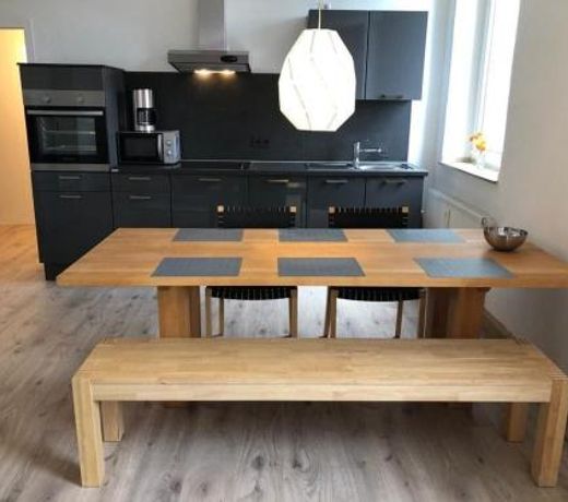 studio m - Stylish Central City Business Apartment for 5 guests