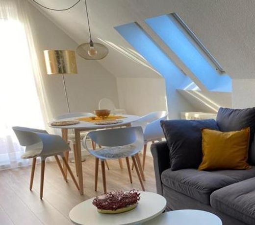 FEWO "Rabennest " Gemutliche Wohnung nahe Rabensteinklinikum - kein separates Schlafzimmer, Studiowohnung