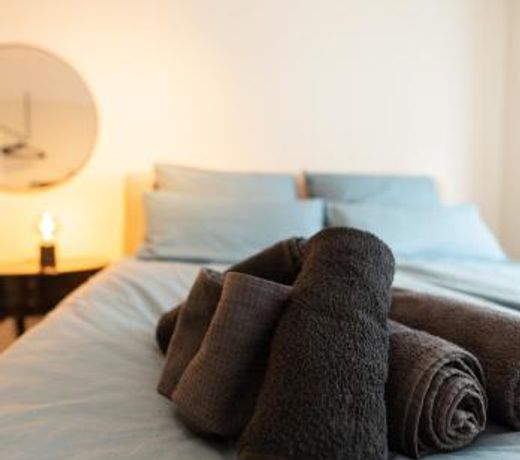 -Zentrale Wohnung-Balkon-Desingerkuche-