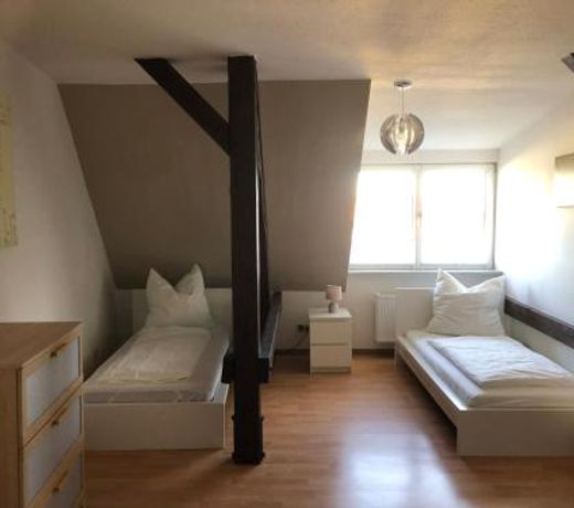Monteur-Pension W8